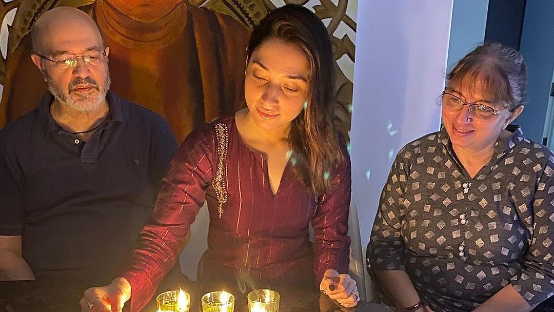 Tamannaah with her parents. 