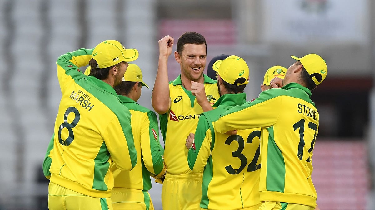 Australia beat England by 19 runs in the 1st ODI.