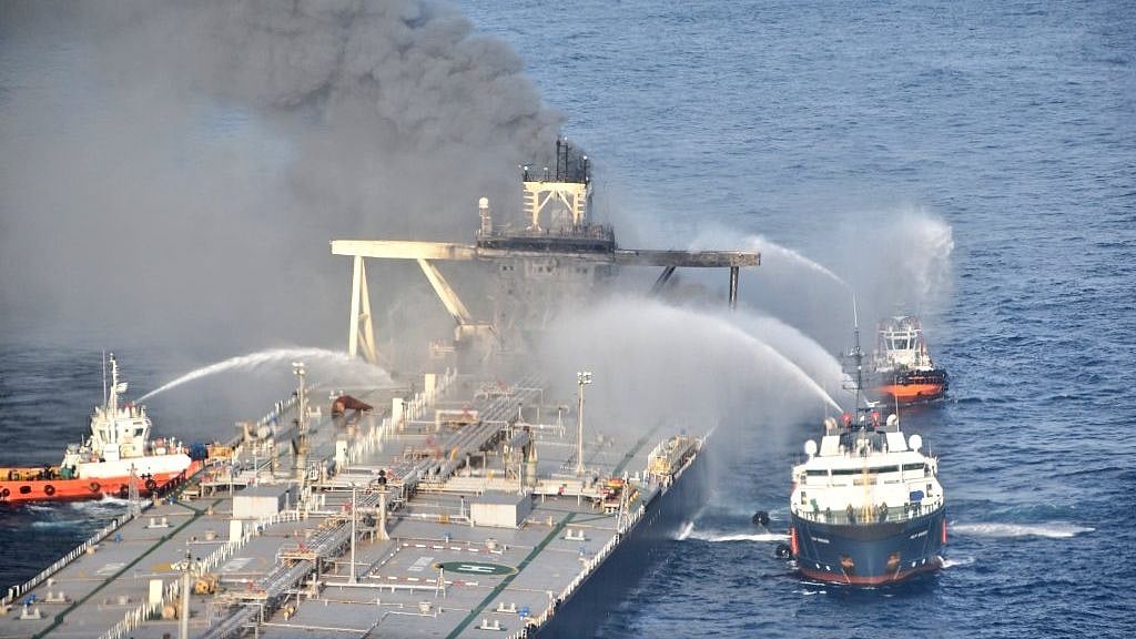 Three days on, fire-fighting operations continued on the fully loaded supertanker MT New Diamond off the east coast of Sri Lanka on Sunday, 6 September.