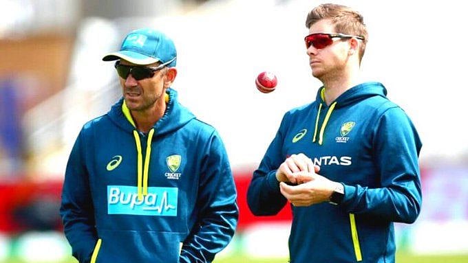 File image of Justin Langer and Steve Smith.&nbsp;