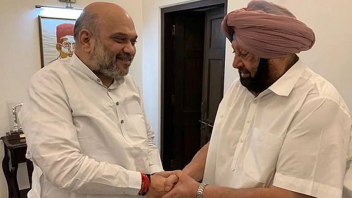 File image of Amarinder Singh and Amit Shah.