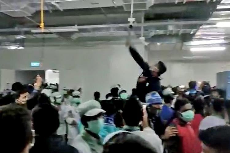 Disgruntled employees vandalise Wistron Corp’s iPhone manufacturing plant in Kolar.