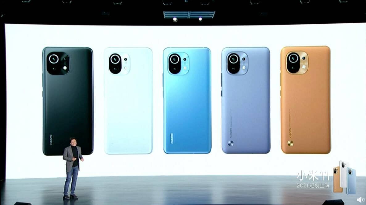 The smartphone features a 6.81-inch WQHD (3200 x 1440 pixels) resolution AMOLED screen, HDR10+ support, P3 colour spectrum and Corning gorilla Glass Victus.