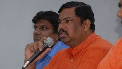 Hyderabad: BJP MLA T. Raja Singh talks to the media, in Hyderabad on Aug 12, 2018. 