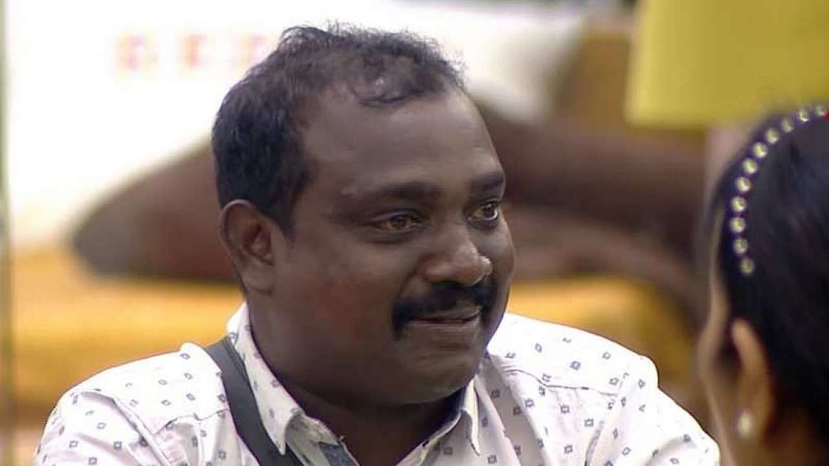 Malayalam singer Somadas.