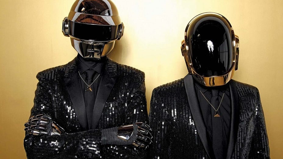 <p>A Daft Punk fanpage gives their tribute to the group post split.</p>