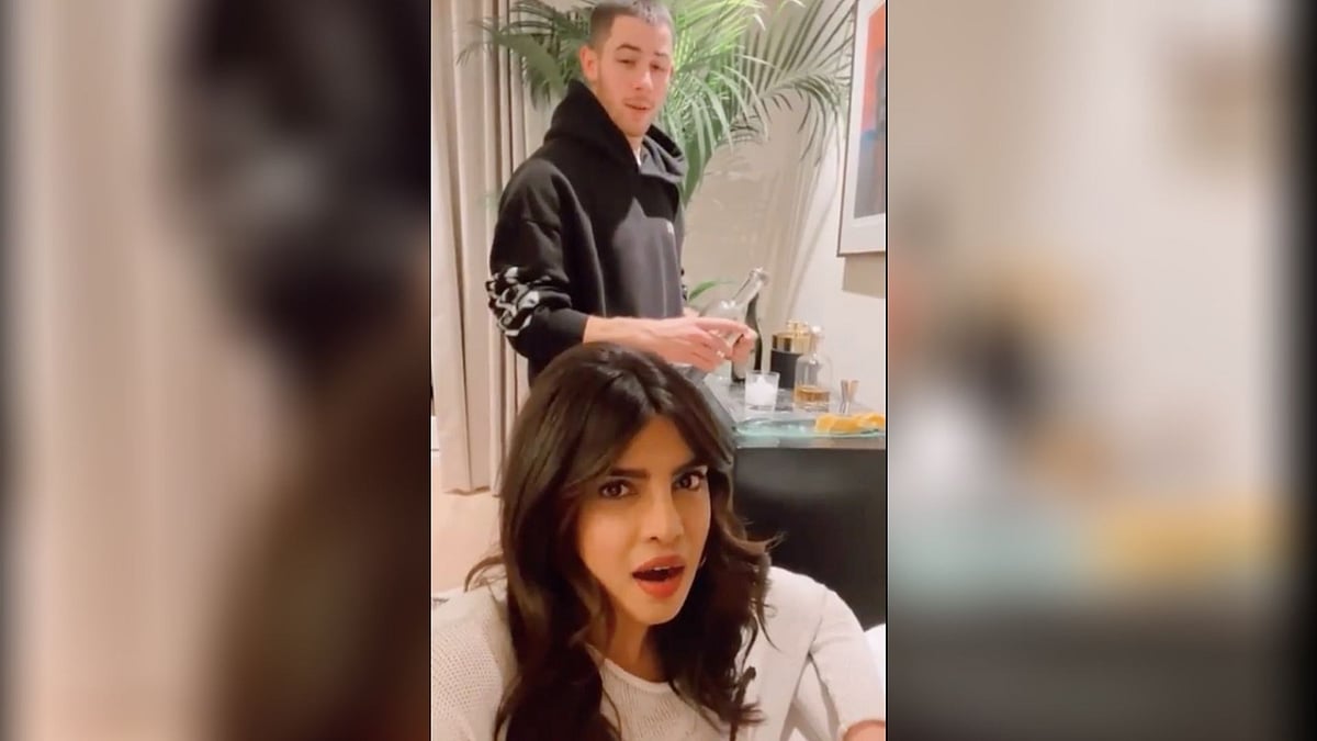 <p>Priyanka Chopra & Nick Jonas will announce this year's Oscar nominations.</p>