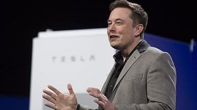Elon Musk refuted charges that Tesla’s cars can be used for spying. 