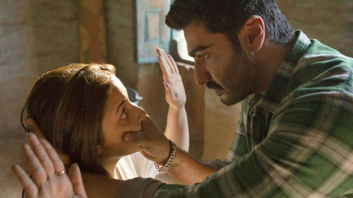 <div class="paragraphs"><p>Arjun Kapoor and Parineeti Chopra in Sandeep Aur Pinky Faraar.</p></div>