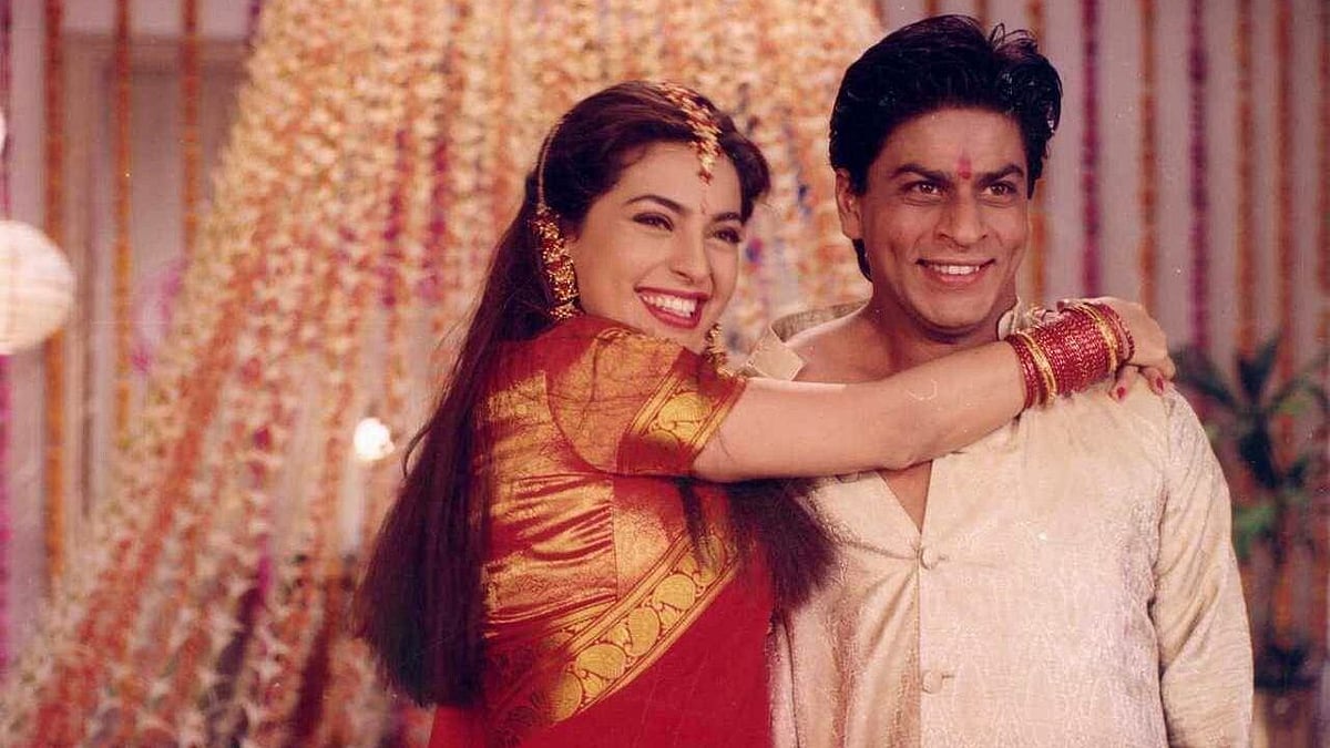 Juhi Chawla and Shah Rukh Khan in <i>Duplicate.</i>