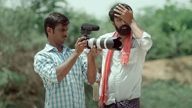 <div class="paragraphs"><p>A still from 'Cinema Bandi'</p></div>