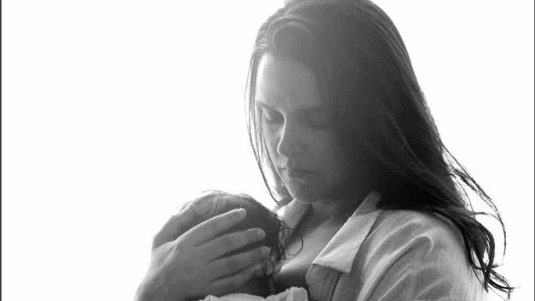 <div class="paragraphs"><p>Neha Dhupia with her daughter Mehr.</p></div>
