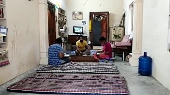 story-hero-img
