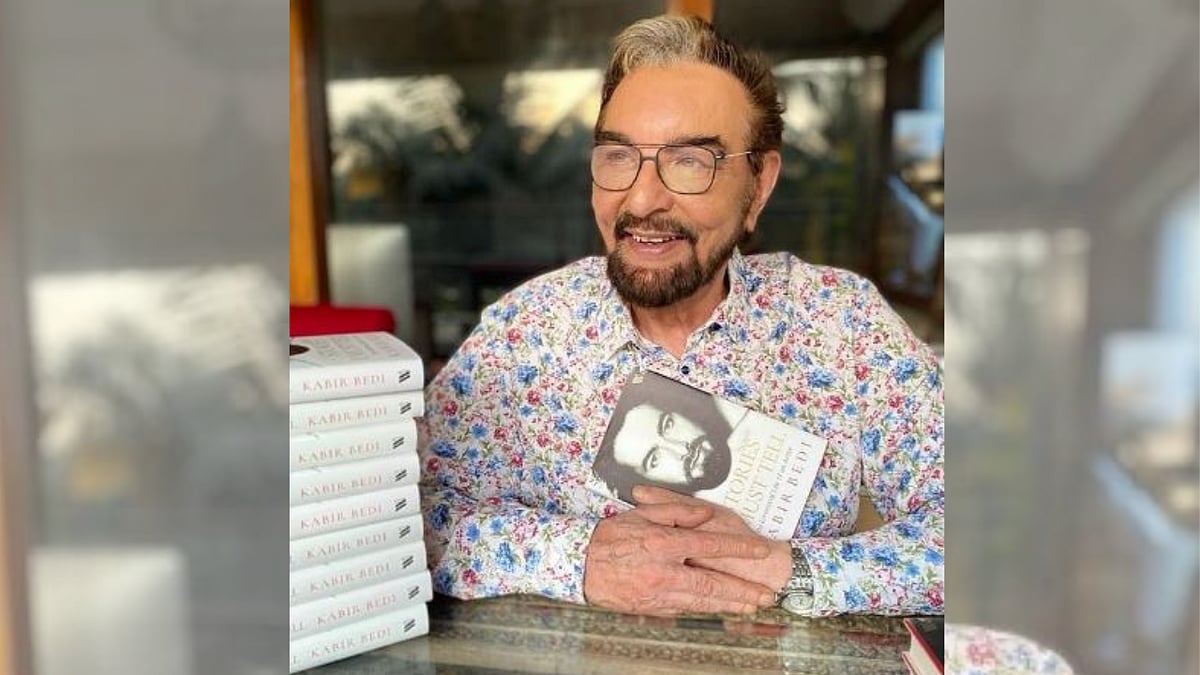 <div class="paragraphs"><p>Kabir Bedi with his autobiography </p></div>