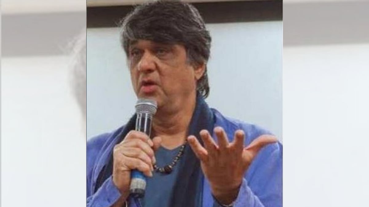 <div class="paragraphs"><p>Actor Mukesh Khanna</p></div>