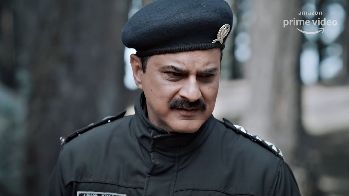 Sanjay Kapoor is back!