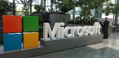 Microsoft urges its customers to switch to Microsoft Edge, as Internet Explorer will retire in June 2022.