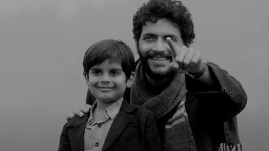 <div class="paragraphs"><p>A still from Avijatrik.</p></div>