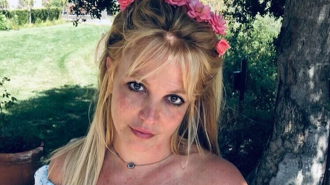 <div class="paragraphs"><p>Britney Spears asks US judge to end her conservatorship.</p></div>