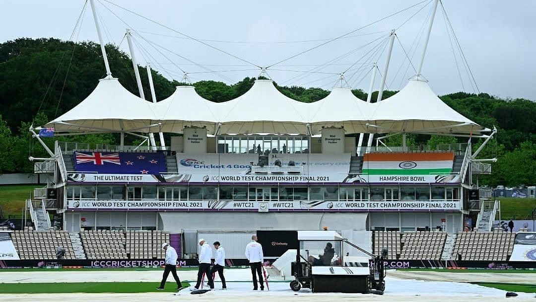Heavy rain washed out the first day of the WTC Final between India and New Zealand.&nbsp;
