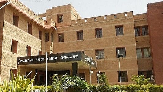 <div class="paragraphs"><p>RPSC Head Master recruitment advertisement released on rpsc.rajasthan.gov.in.&nbsp;</p></div>
