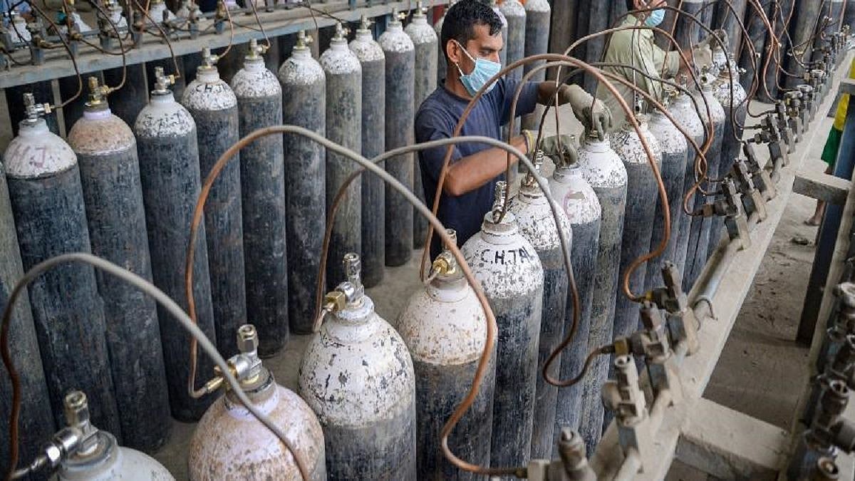 The government permitted oxygen manufacturing units to supply oxygen for industrial purpose on a temporary basis.