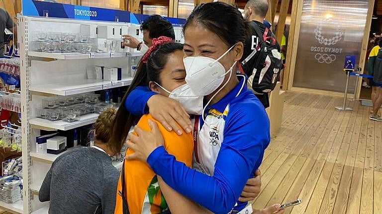 <div class="paragraphs"><p>Mary Kom congratulates Mirabai through a tweet</p></div>