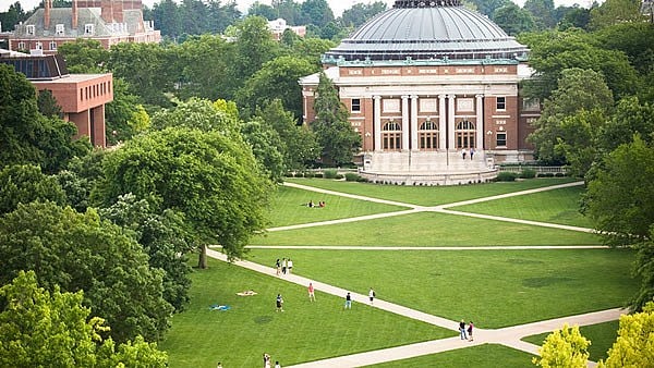 <div class="paragraphs"><p>More than 2000 Indian students study at the University of Illinois&nbsp;Urbana-Champaign (in the picture), Chicago and Springfield campuses.</p></div>