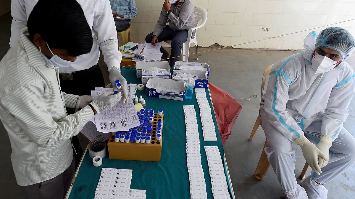 <div class="paragraphs"><p>COVID-19 cases, deaths, vaccine updates. Image used for representational purposes.</p></div>