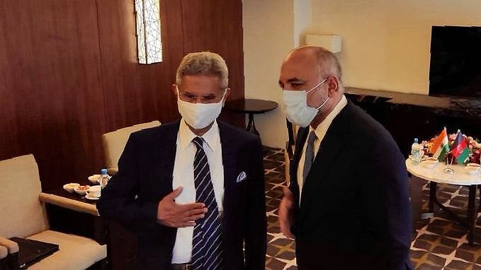 <div class="paragraphs"><p>External Affairs Minister <a href="https://www.business-standard.com/topic/s-jaishankar">S Jaishankar </a>met his Afghan counterpart Mohammad Haneef Atmar in Dushanbe to deliberate over the political and security situations as well as discuss the peace process in the war-torn country on Tuesday, 13 July, ANI reported.</p><p><br></p></div>