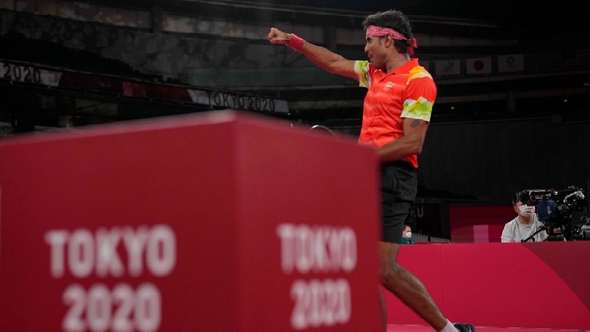<div class="paragraphs"><p>Sharath Kamal lost the first game but came back strong to win 4 out of the next 5 games to go through to the next round. </p></div>