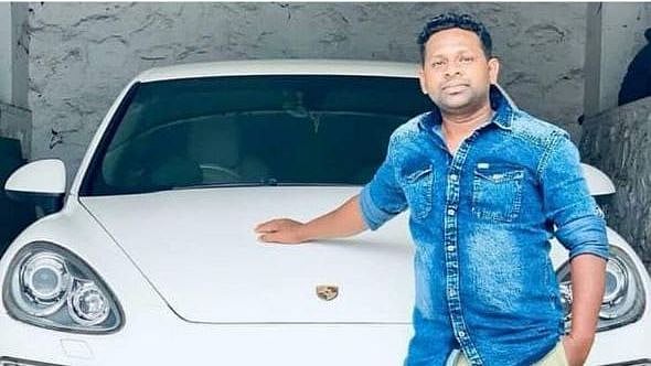 <div class="paragraphs"><p>Jiju, Anannyah's partner. </p></div>