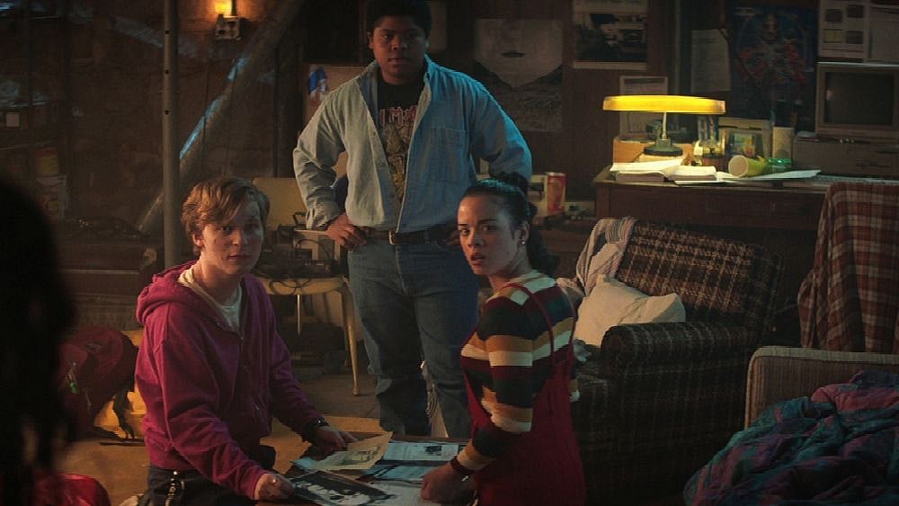 <div class="paragraphs"><p>A still from <em>Fear Street Part 1: 1994</em>.</p></div>