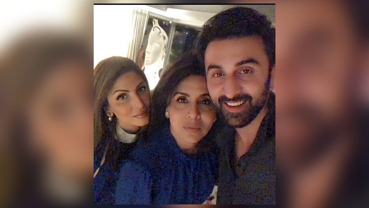 <div class="paragraphs"><p>Riddhima Kapoor Sahni with Neetu Kapoor and Ranbir Kapoor.</p></div>