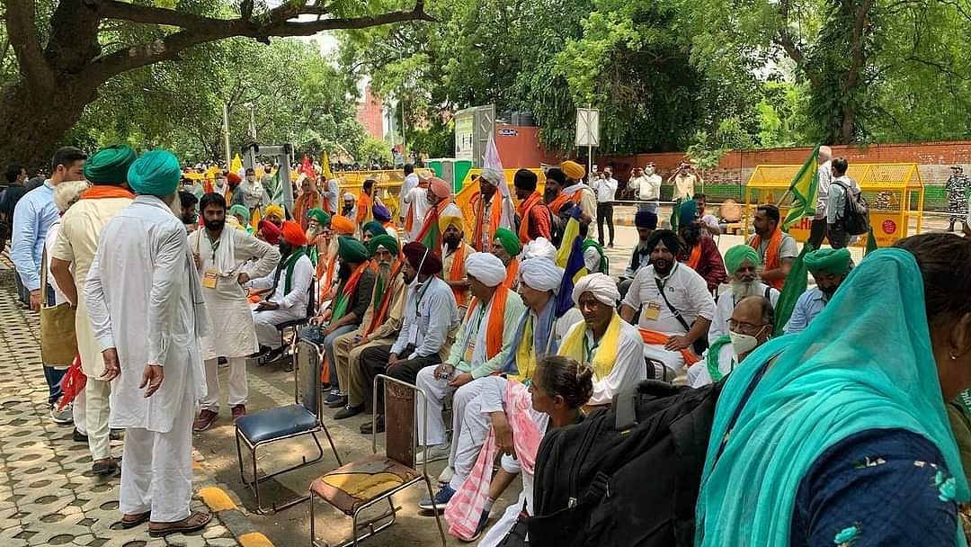 <div class="paragraphs"><p>Farmers at Jantar Mantar on Thursday.</p></div>