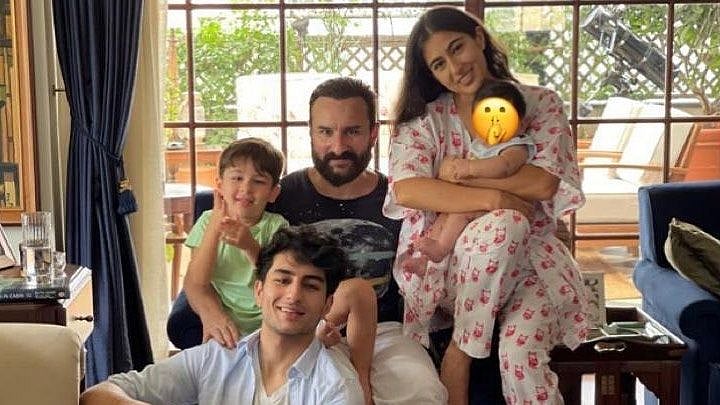 <div class="paragraphs"><p>Saif Ali Khan with Sara, Ibrahim, Taimur & Jeh</p></div>