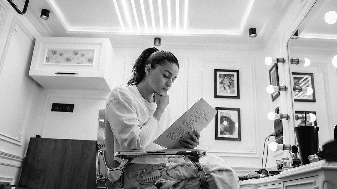 <div class="paragraphs"><p>Alia Bhatt talks about the mental health impact of her work</p></div>