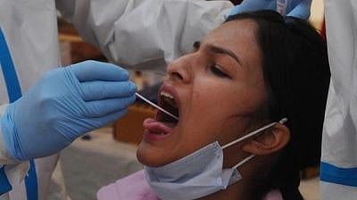 <div class="paragraphs"><p>India reports 36,083 cases on 15 August.</p></div>