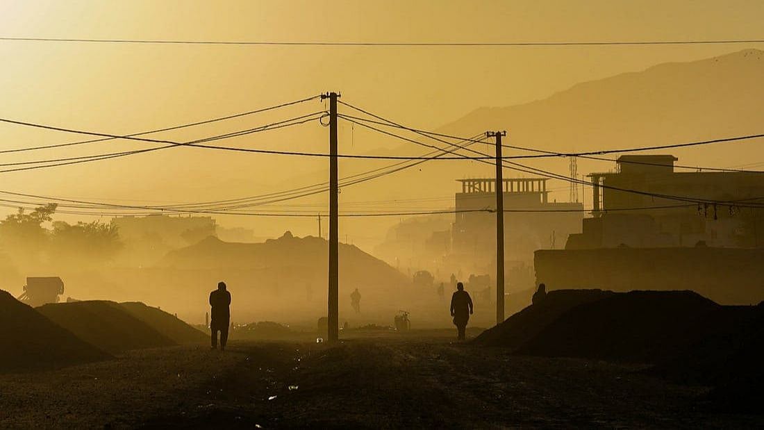 <div class="paragraphs"><p>Taliban fighters on Sunday, 15 August, began entering the outskirts of Kabul (in picture).</p></div>