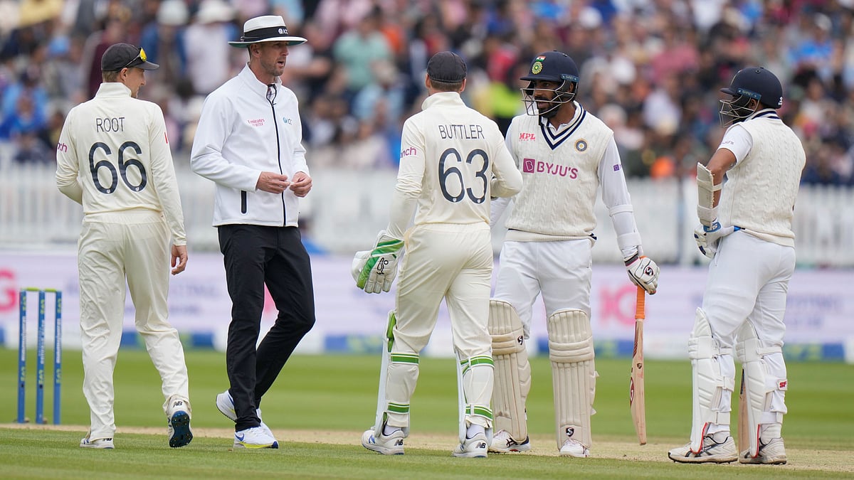 <div class="paragraphs"><p>Jasprit Bumrah was involved in a heated exchange with wicketkeeper Jos Buttler and bowler Mark Wood. </p></div>