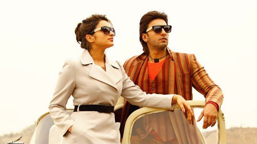 <div class="paragraphs"><p>Parineeti reacts to a fan saying Ranveer Singh has become a father.</p></div>