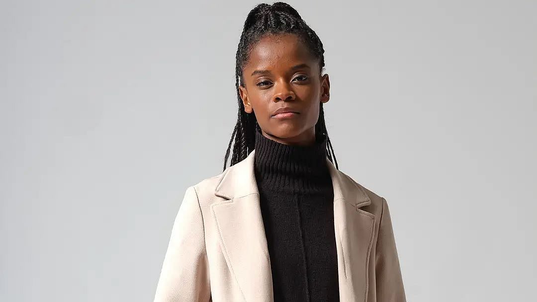 <div class="paragraphs"><p>Actor Letitia Wright suffered an injury on the sets of <em>Black Panther: Wakanda Forever.</em></p></div>