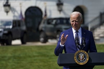 <div class="paragraphs"><p>Two top generals claim that they advised President Biden against the full removal of troops from Afghanistan. </p></div>