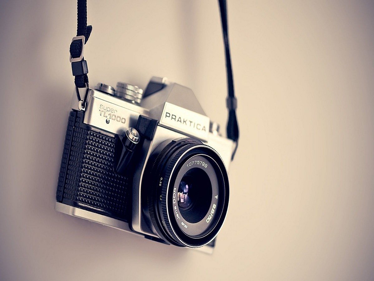 <div class="paragraphs"><p>Here's everything you need to know about World Photography Day</p></div>