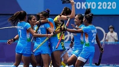 story-hero-img
