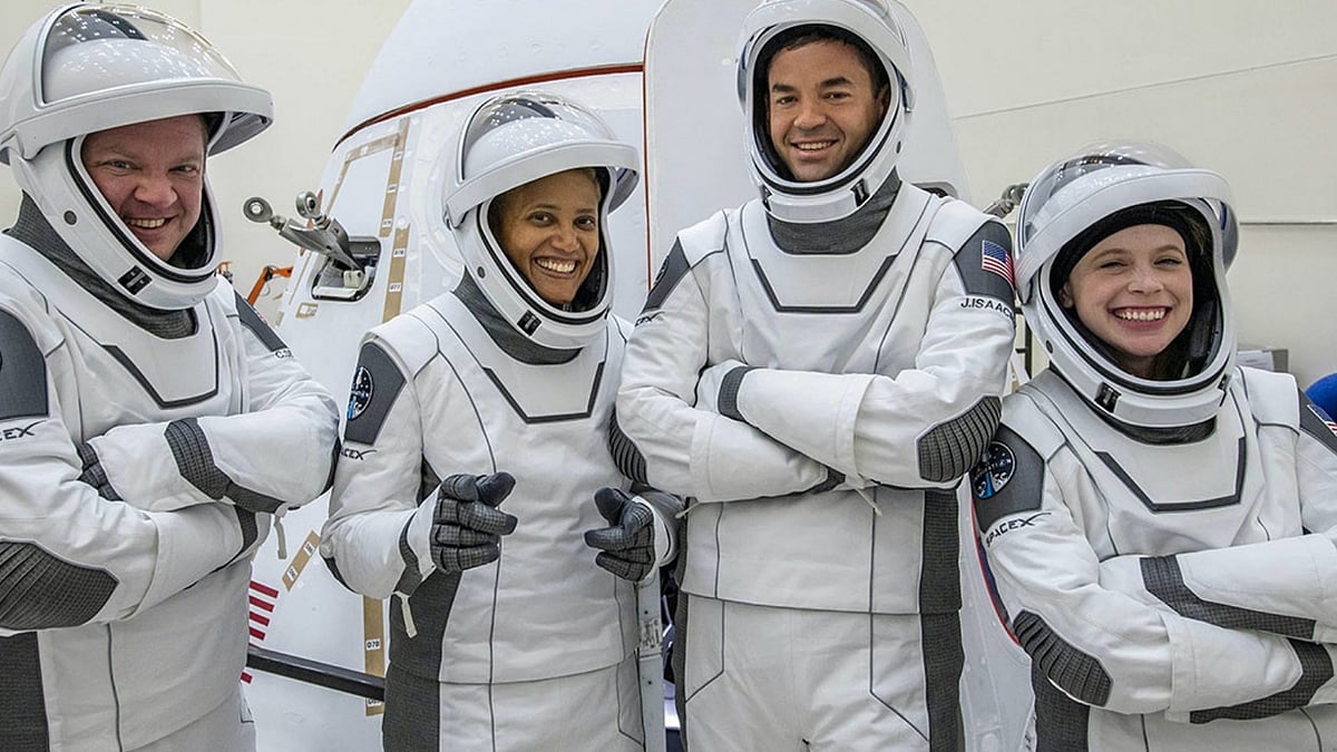 <div class="paragraphs"><p>First all civilian crew launched to orbit by SpaceX rocket.</p></div>