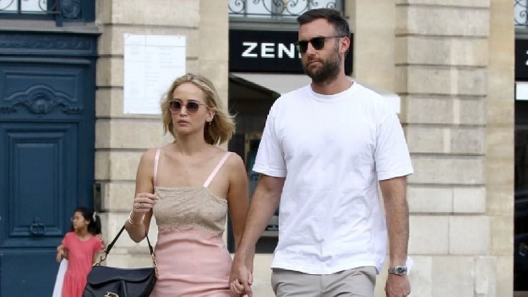 <div class="paragraphs"><p>Jennifer Lawrence and husband Cooke Maroney.</p></div>