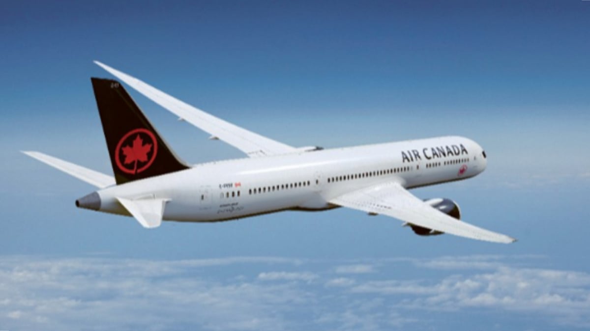 <div class="paragraphs"><p>The first post ban Toronto-Delhi flight landed on Monday. </p></div>
