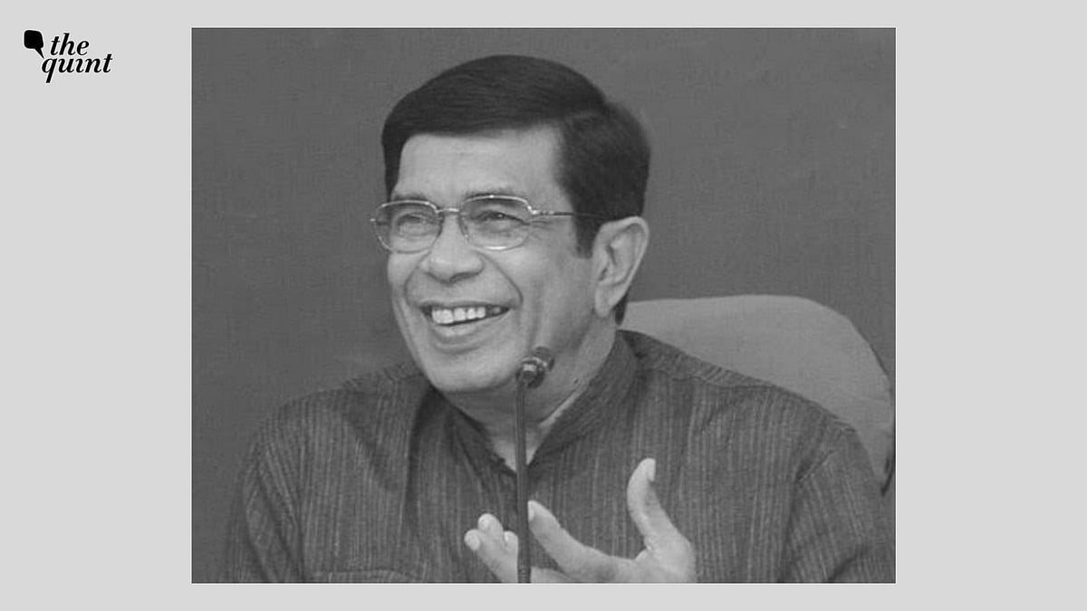 <div class="paragraphs"><p>Congress leader Oscar Fernandes passed away on Monday, 13 September, in Mangaluru.</p></div>