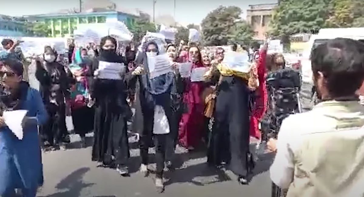 <div class="paragraphs"><p>The Afghan women demanded that they be allowed to pursue education and hold jobs.</p></div>